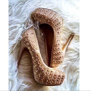 ✨GLAM ROSE GOLD HEELS🌟